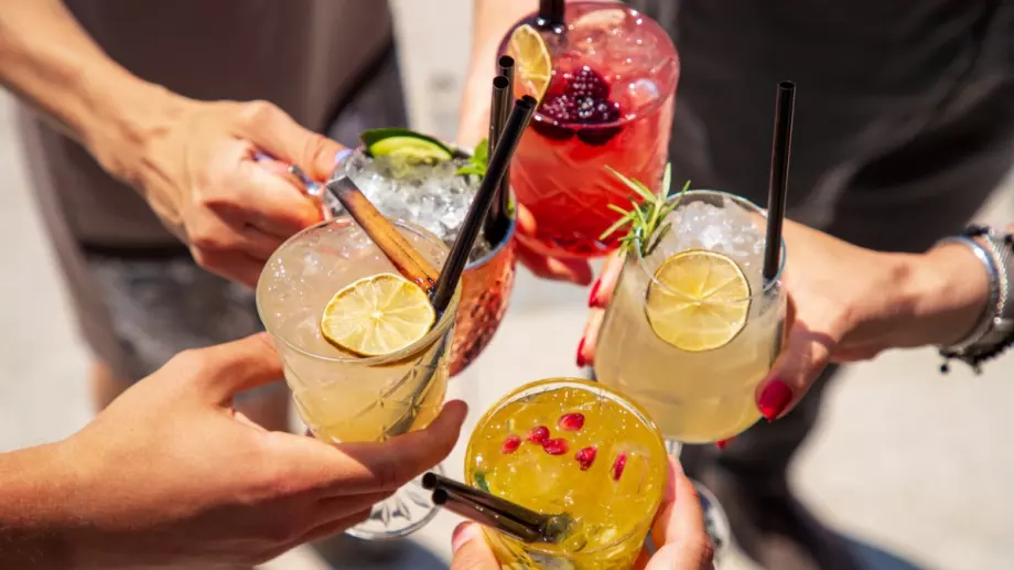 Това са най-освежаващите коктейли за лятото