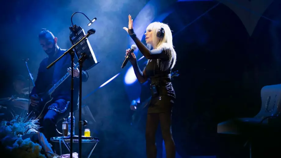 Лили Иванова създаде фондация, прехвърля цялото си наследство на нея 