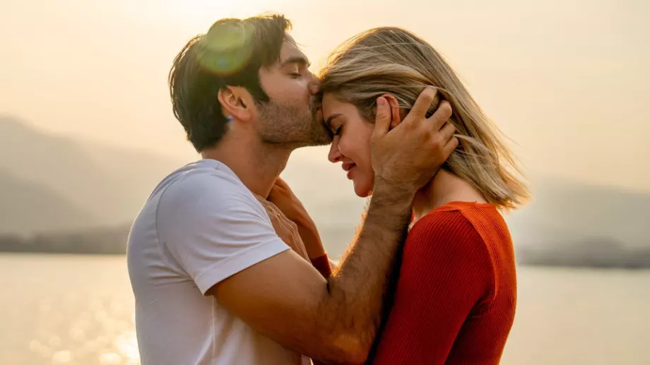 Любовен уикенд хороскоп за 22-23 юли 2023