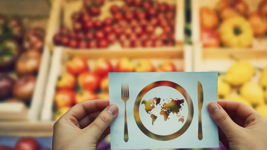 Цените на храните се увеличиха за пръв път от седем месеца