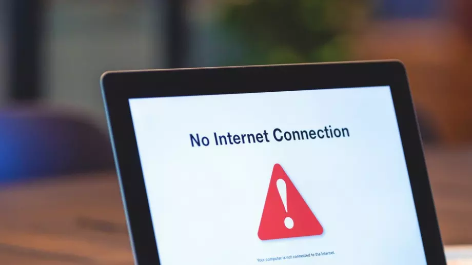 Омбудсманът настоява за реални промени при онлайн работа