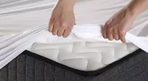 Така ще премахнете потни петна от матрак