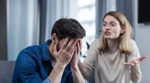 Тези зодии задушават партньорите си във връзка