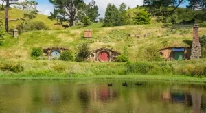 Продадоха първо издание на "Хобит" от Дж. Р. Р. Толкин за над 10 000 лири