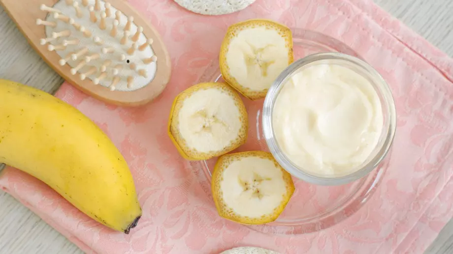 Забравете за купешката маска за коса, така ще си направите сами