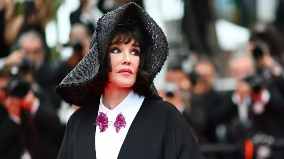 Френската икона Изабел Аджани ще бъде съдена за пране на пари