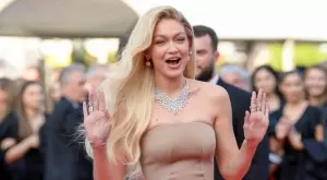 Арестуваха Джиджи Хадид за наркотици