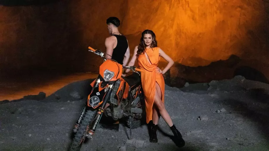 Михаела Филева с нова песен (ВИДЕО)