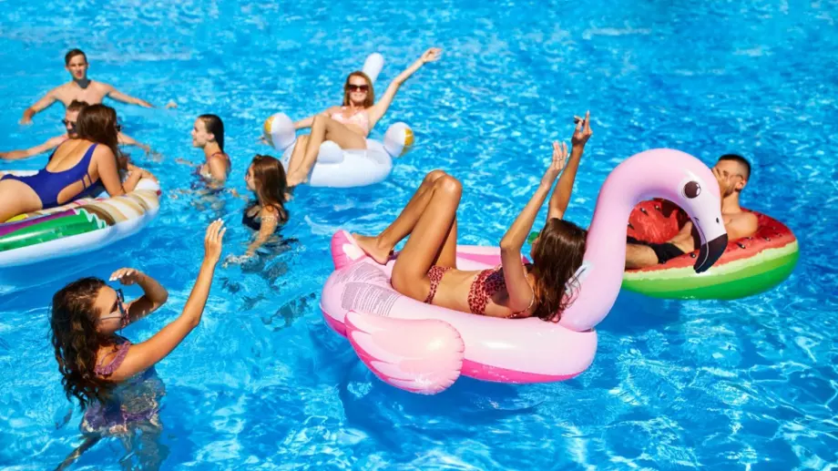 ТАРО КЪСМЕТЧЕ на деня за всяка зодия - 3 август 2023