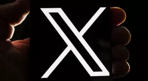 Мъск си навлече недоволството на Сан Франциско с гигантско светещо лого на X