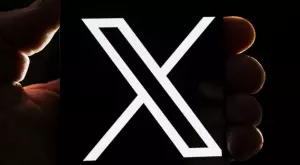 Agence France Presse съди X на Илон Мъск за неспазване на авторски права