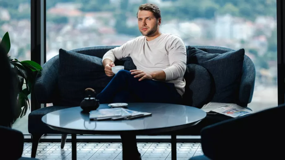 Паднаха големи тайни за новия Ерген. Оказа се интересна личност.