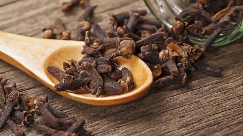 7 ползи за тялото, ако започнете да ядете по 2 зрънца карамфил на ден