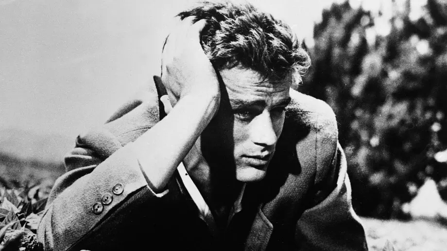 Той не можа да я преодолее: Трагичната любовна история на Джеймс Дийн