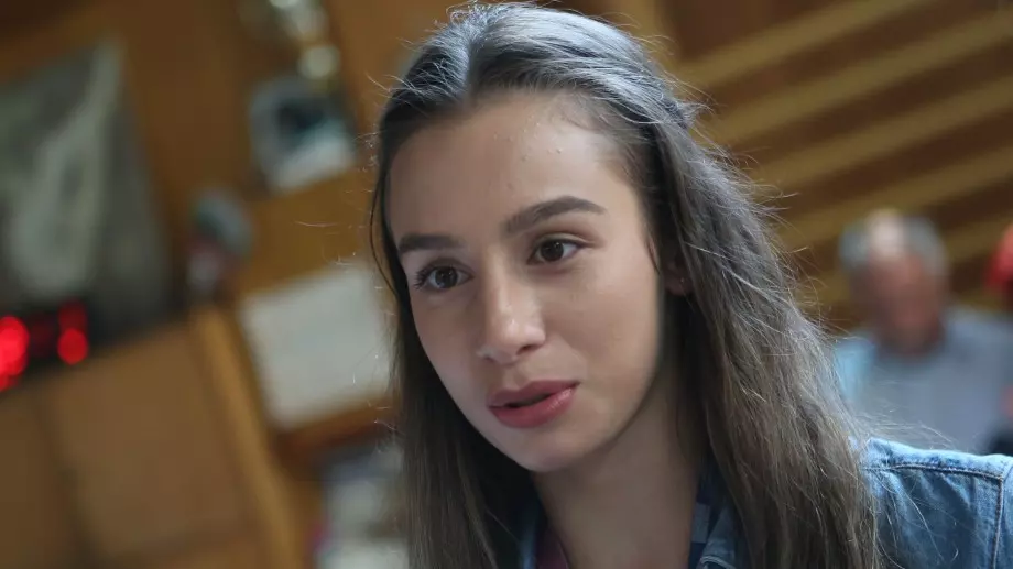 Гимнастичката Мадлен Радуканова очаква първата си рожба (СНИМКА)