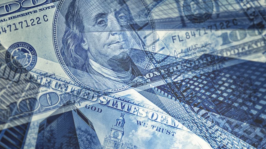 Крахът на долара е преувеличен, смята ING