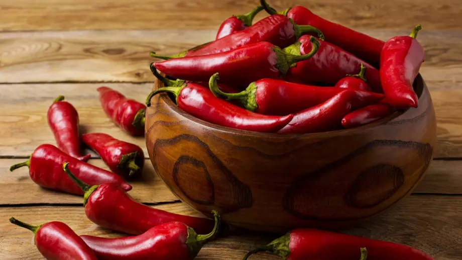 Пукани чушлета по селска рецепта