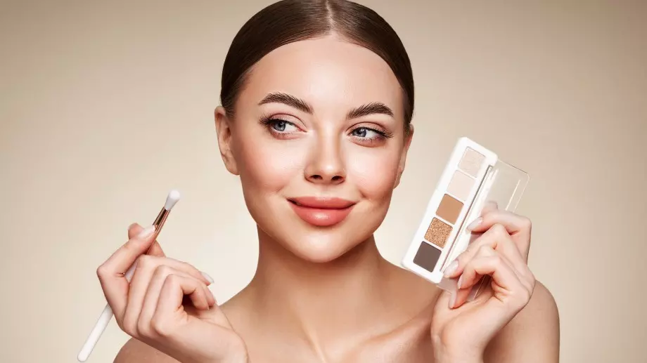 5 демоде бюти тренда, които е време да забравите