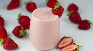 Жестоко ягодово фрапе