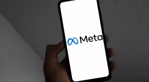 Meta въвежда нови чатботове, с които да повиши ангажираността на потребителите