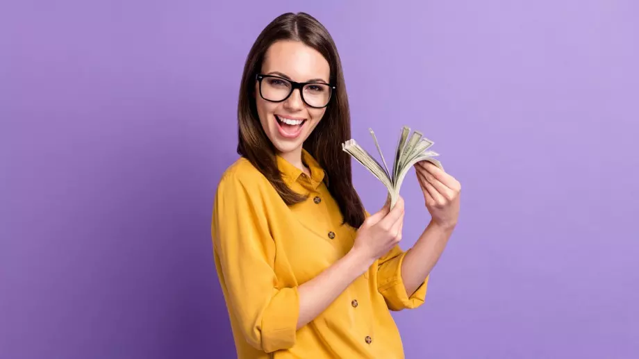 Финансов хороскоп за месец септември 2023