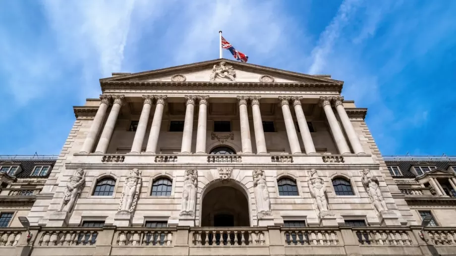 Случи се: Bank of England последва примера на ЕЦБ и Фед отново повиши основните си лихви