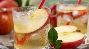 Този домашен ябълков сайдер е хит в мрежата