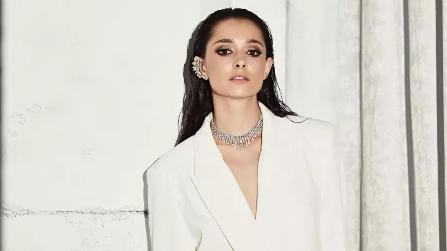 Валерия вбеси феновете на "Ергенът" с участието си в това ВИДЕО