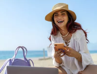 Виц за добро утро: Ало, жена!