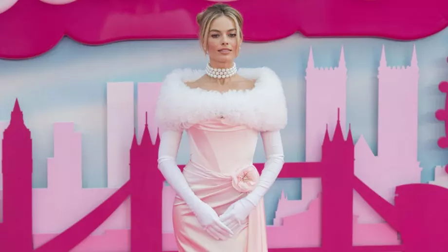 Ето как да си направите грима на Марго Роби от "Барби" (ВИДЕО)