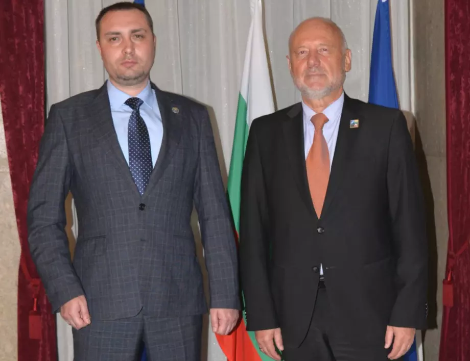 Топ разузнавачът на Украйна дойде у нас, разясни с Тагарев темата "Миротворец" (СНИМКИ)