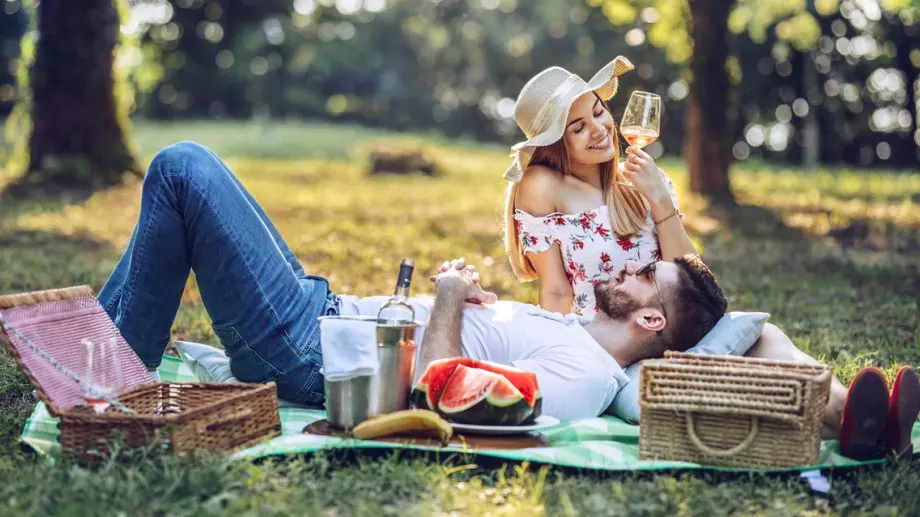 Любовен уикенд хороскоп за 26-27 август 2023