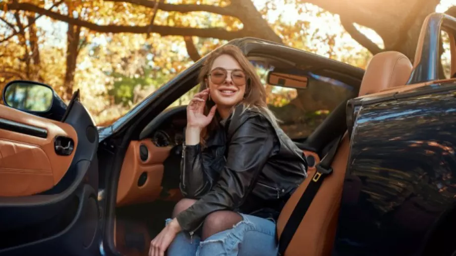 Кои са фешън предложенията, които просто трябва да имате, задължителни за всяка модерна жена?