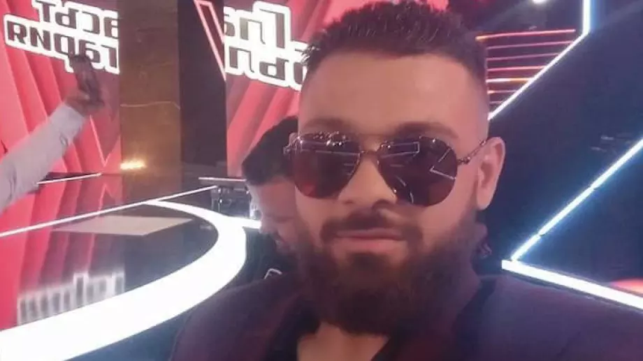 Адвокат иска 15 000 лева на Фараона заради чалга кавъра на "Моя страна, моя България"