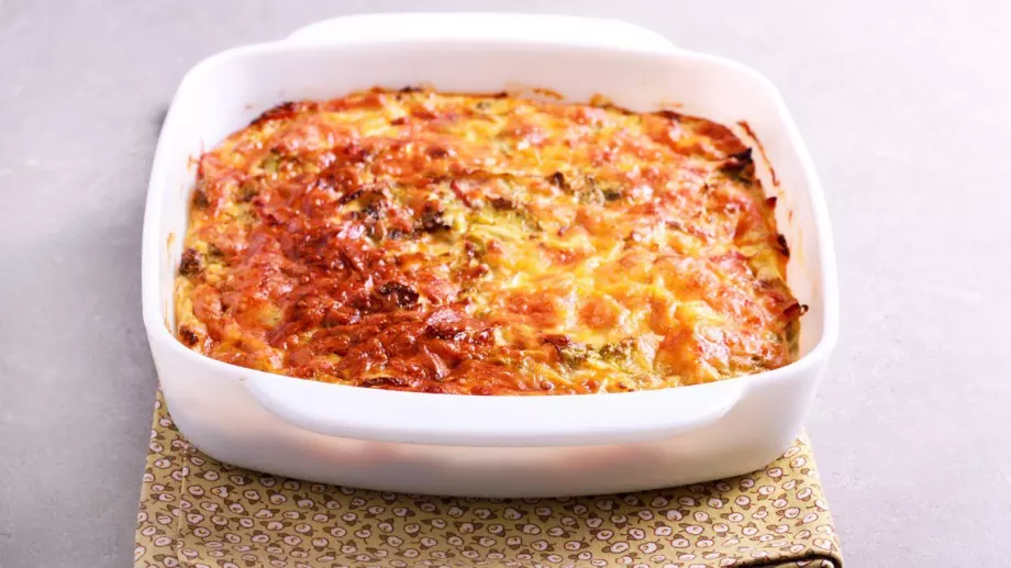 Ще се изумите от вкуса: Запеканка с тиквички и кайма