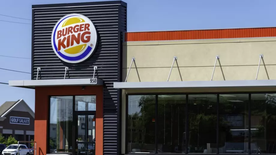 Burger King в Индия последва примера на McDonald's и премахва доматите от менюто си