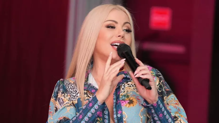 Няма да повярвате, че това е Камелия! (СНИМКА)