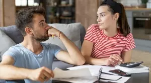 5 начина да използвате по-малко електроенергия и да пестите пари