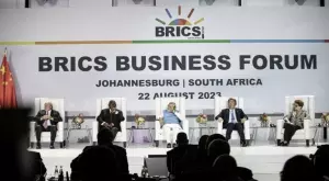 Дедоларизация в действие: Страна, зависима от щатския долар, поиска да се присъедини към банката на БРИКС