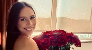 Вижте каква погача направи Маги Джанаварова на дъщеря си (СНИМКИ)