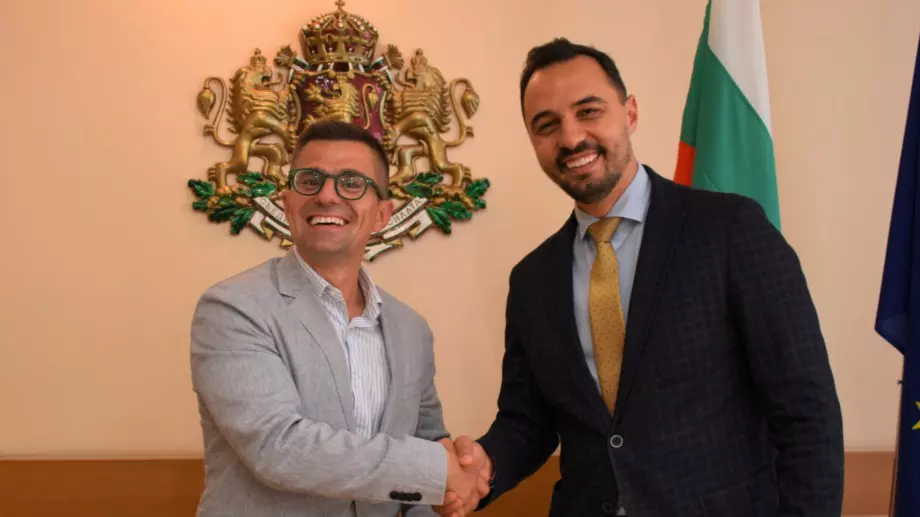 Министерството на икономиката стана първата институция, която се включва в платформата „Bulgaria wants you“