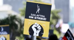 Сценаристите в Холивуд постигнаха предварителна договорка с големите студиа