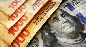 Как Аржентина се научи да обича щатския долар