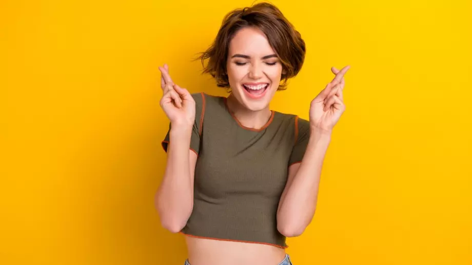 Посочи число от 1 до 15. Сега виж какво КЪСМЕТЧЕ ти дава Вселената!