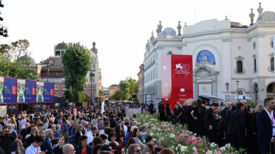 Стачката на холивудските актьори засегна фестивала във Венеция (СНИМКИ)