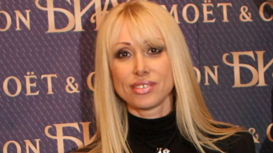 Кошмар: Кристина Димитрова едва не загинала при потопа в Гърция