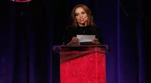 Дизайнерка, работила за "Сексът и градът", я грози затвор. Ето защо (СНИМКИ)