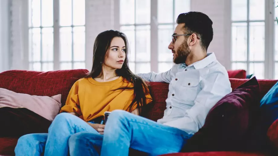 Женски виц за 26 септември 2023: Жена пита мъжа си