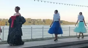 Видин с опит да влезе в Гинес с най-дълго модно дефиле (СНИМКИ)