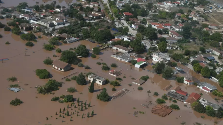 ЕС дава 2,25 млрд. евро на Гърция заради щетите от наводненията